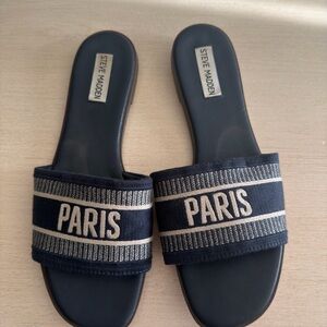 Steve Madden Black and Tan Paris Sandals